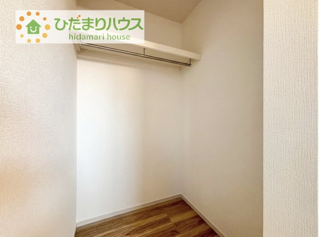 大型ウォークインクローゼット完備♪