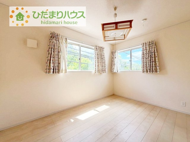 木の温もりがやさしいフローリング♪