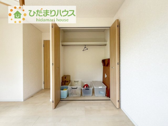 全室にクローゼットが付いていて、お部屋の住空間もスッキリ広々使えそうです(^^)