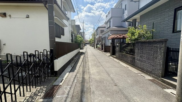 敷地約28坪・更地渡し！建築条件なし・お好きなハウスメーカーで建築可能です！自由設計で夢のマイホームはいかがでしょうか！