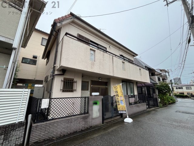 土地面積が123.66平米（約37.4坪）あり、戸建て用地として十分な広さです。
