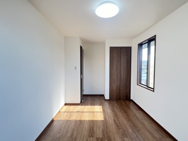 きれいな洋室です