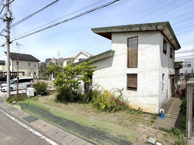 ■外観｜特徴のある個性的な住まいと美しい街並み、そして住みやすい環境を、ぜひ現地でご覧になりませんか。お気軽にお問合せください(^^)　　
