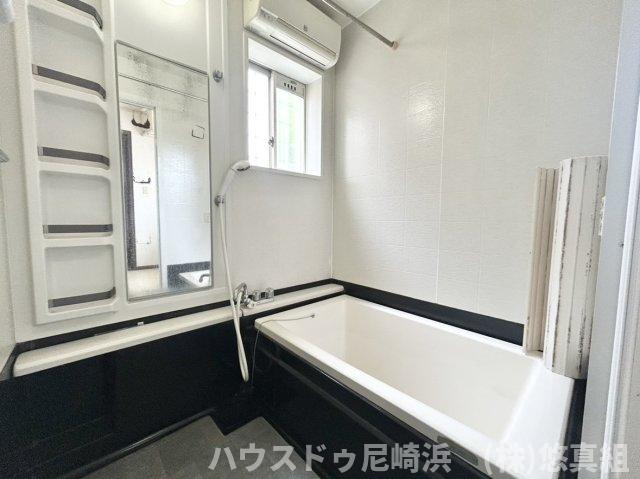 ■天候を気にせずお洗濯物を干せる浴室乾燥機完備で家事効率アップ！