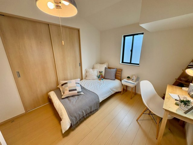 全居室収納付きで、お部屋がすっきり片付きます。