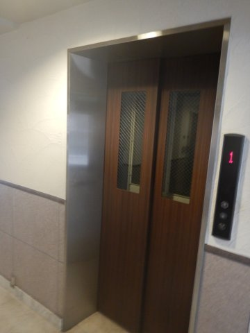 エレベーター