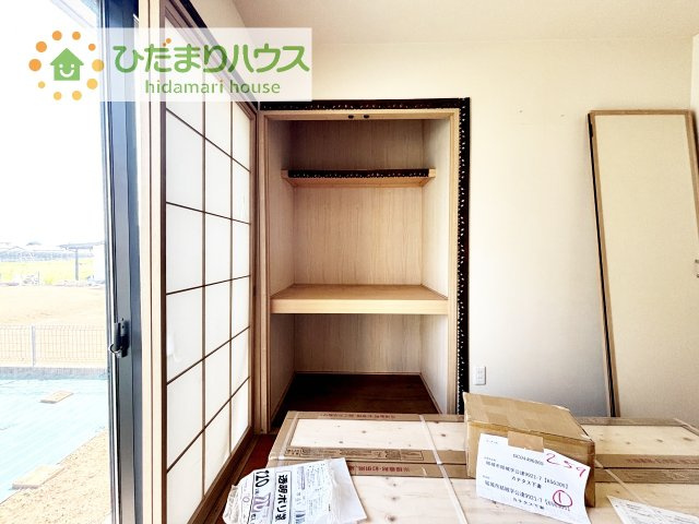 全室にクローゼットが付いていて、お部屋の住空間もスッキリ広々使えそうです(^^)
