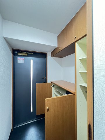 大容量収納できるシューズボックス