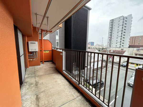 ライオンズマンション西丸之内のバルコニー