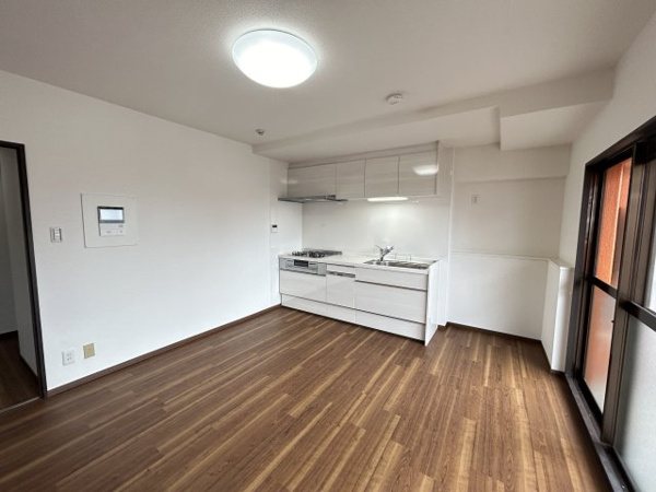 ライオンズマンション西丸之内の居間