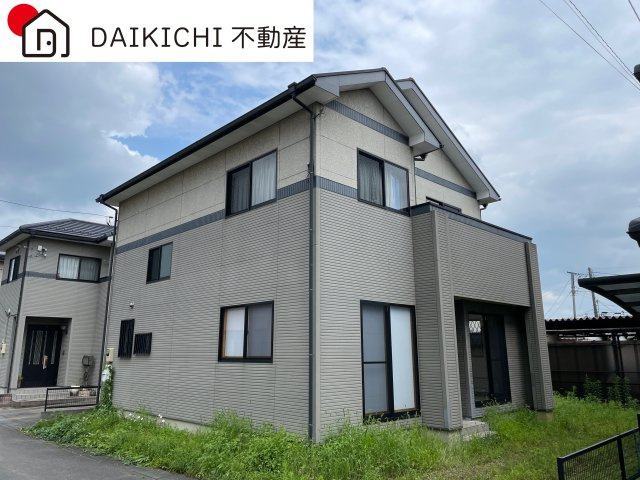 外観：311002436215