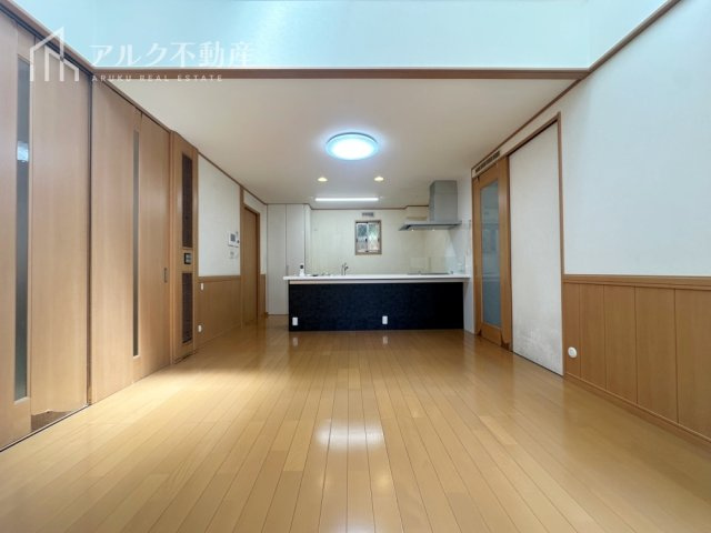 リビングダイニング