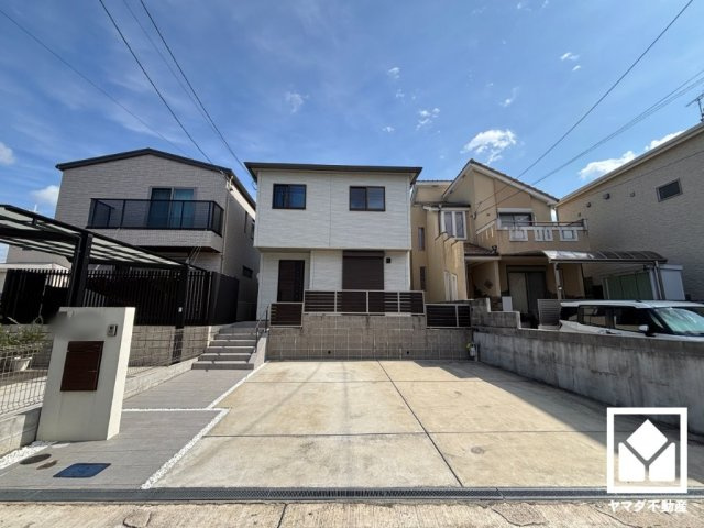 外観：328000619581