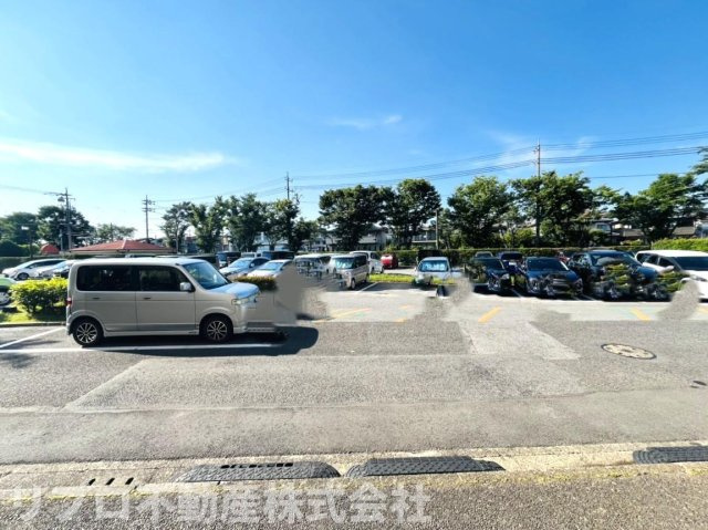 敷地内駐車場は現在空きあり（要確認）