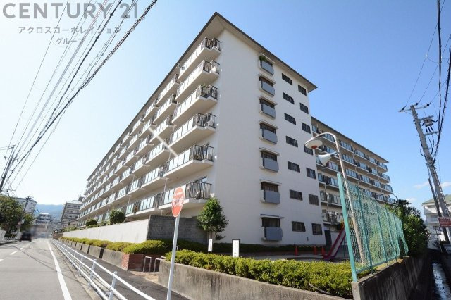 鉄筋コンクリート造7階建