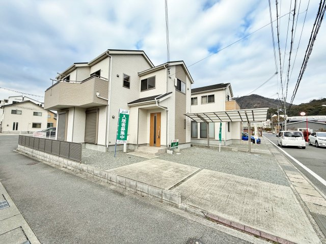 外観：328000545574