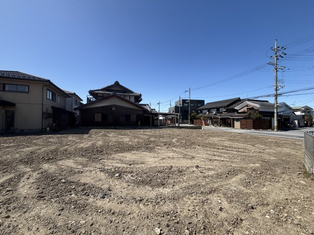 視界がすっと抜ける、開放感のある現地。