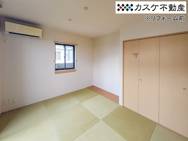 LDK横の和室は小さいお子様の遊び＆お昼寝スペースとしても活用できます。扉を開放すればされに広く感じられ、可能性が広がります。