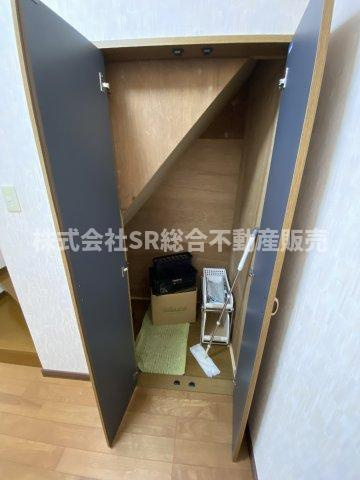 ちょっとした収納スペースも充実しています