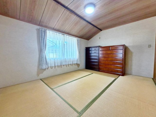 2F