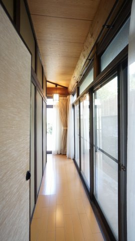 ◎ひろびろ縁側（広縁）　日当たり良好