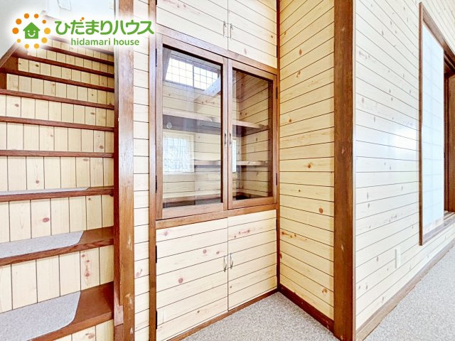 収納があれば物を整理整頓しやすく、部屋が常にすっきりとした状態を保てます。