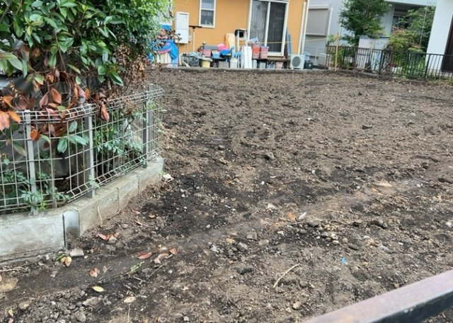 物件の詳細については、現地を見てわかること以外に、役所や法務局などで調べないとわからないことがあります。そのため、現地に行く場合は、もしこの物件を買ったらどのような生活ができるかをイメージしましょう。