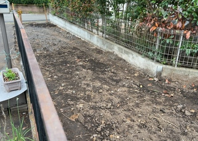 家を建てる前提で土地を探している場合、地盤の丈夫さは譲れない条件の一つです。地盤が脆弱だと追加工事が必要となります。また、過去に地盤沈下や液状化現象を起こした土地は、できるだけ避けた方がいいでしょう。