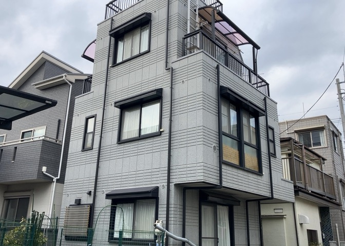 物件の詳細については、現地を見てわかること以外に、役所や法務局などで調べないとわからないことがあります。そのため、現地に行く場合は、もしこの物件を買ったらどのような生活ができるかをイメージしましょう。