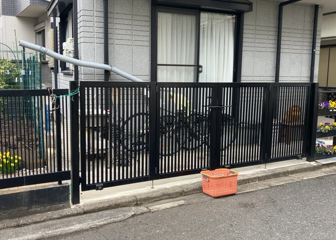 リビングの間取りの種類は大きくわけてリビングとダイニングが別になっているタイプ、リビングダイニング一体型です。どちらも一長一短ですので、家を選ぶ時はその両面をチェックして決めるようにしましょう。