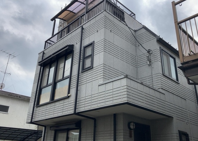 ハザードマップは自然災害による被害を予測し、その被害範囲を地図上で表したものです。近年特に災害が多くなっていますので、事前に調査すると安心できます。ハザードマップは国交省のホームページをご覧ください。