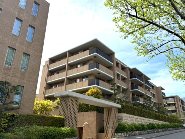 外観：328000630187