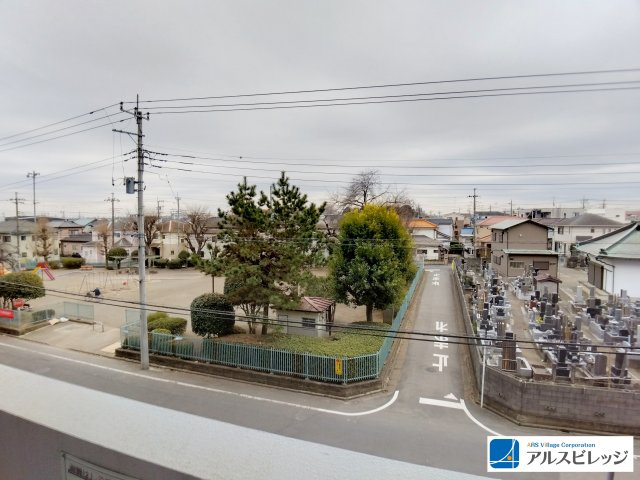 砂新田公園が目の前にございます