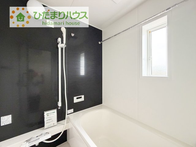 大人が足を伸ばしても十分な広さ！一人でゆっくりくつろぐ時間も大切です！