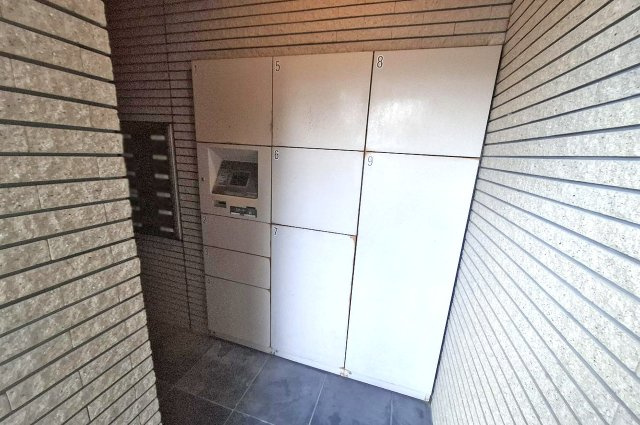 宅配ボックス