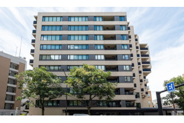 ジオ御苑内藤町の外観