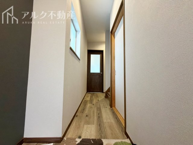 洋室内装