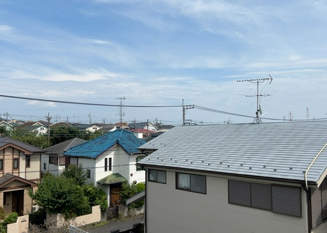 眺望を気にして物件を探す場合、前面に建物が建っていないか現地で確認しましょう！前面に建物があると景色はもちろん、日当たりや風通しにも影響が出てきます。住んだ時のことを想像しながら現地見学をしましょう。