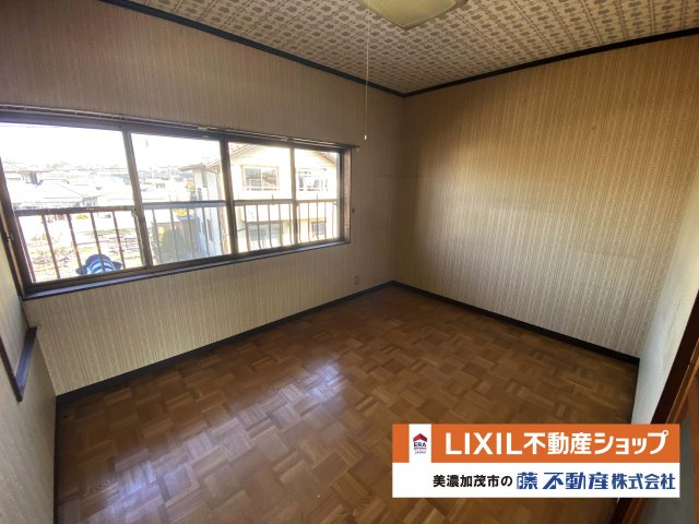 1階　洋室6帖