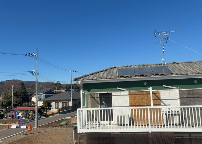 眺望を気にして物件を探す場合、前面に建物が建っていないか現地で確認しましょう！前面に建物があると景色はもちろん、日当たりや風通しにも影響が出てきます。住んだ時のことを想像しながら現地見学をしましょう。