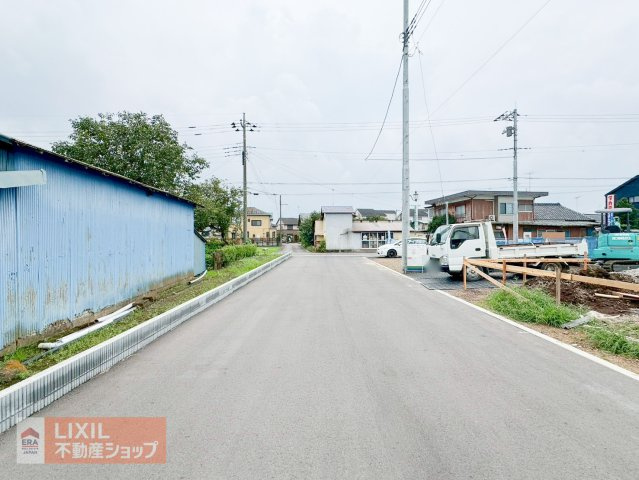 【前面道路】道の広さ・日当たりなど、ご確認ください。