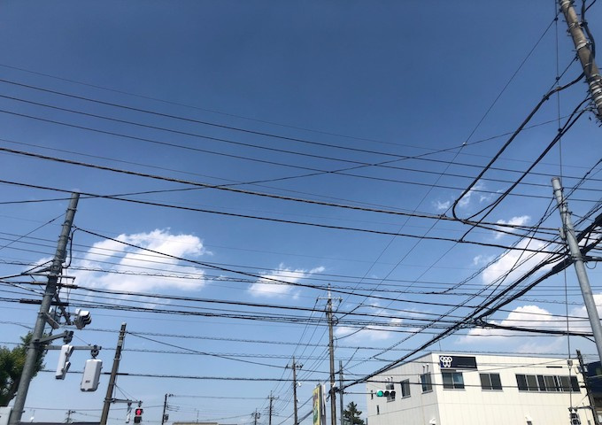 土地の地勢が高台の場合、景色が綺麗にみることができ、景色にこだわってお家探ししている方におすすめです！また平坦地よりも風通しがいいというメリットがあります。デメリットもあるので是非現地でご確認下さい。