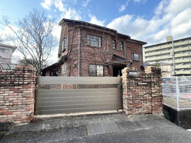 外観：334000226169