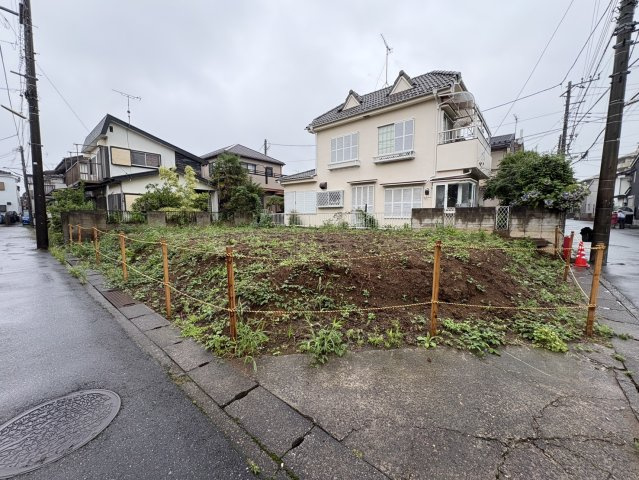 開放感あふれる南東角地に立地・土地面積約40坪。　当社建築士による無料のプラン作成承ります！