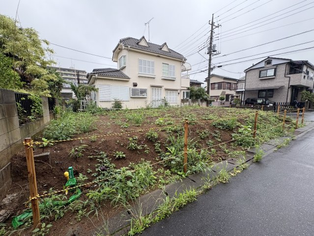 開放感あふれる南東角地に立地・土地面積約40坪。　当社建築士による無料のプラン作成承ります！