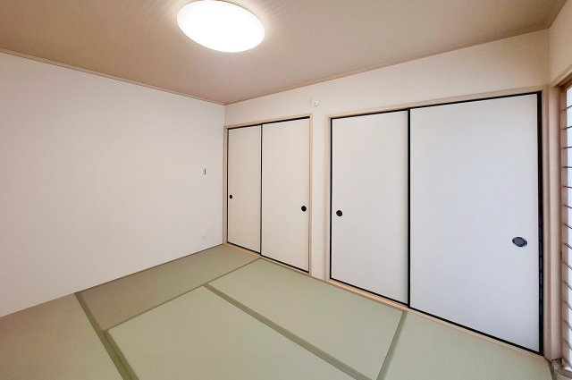 和室：LDKと続間になっており、家族団らんの場としても活躍します。