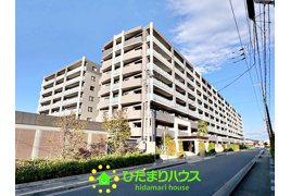 レーベン東鷲宮テラスの外観