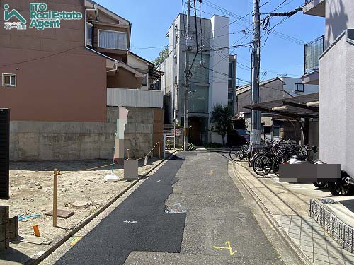 前面道路含む現地写真