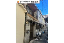 大阪市住吉区我孫子東の中古テラスハウスの外観