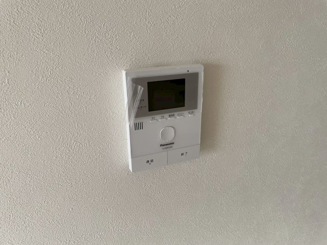 テレビモニター付きインターホンを新調しております